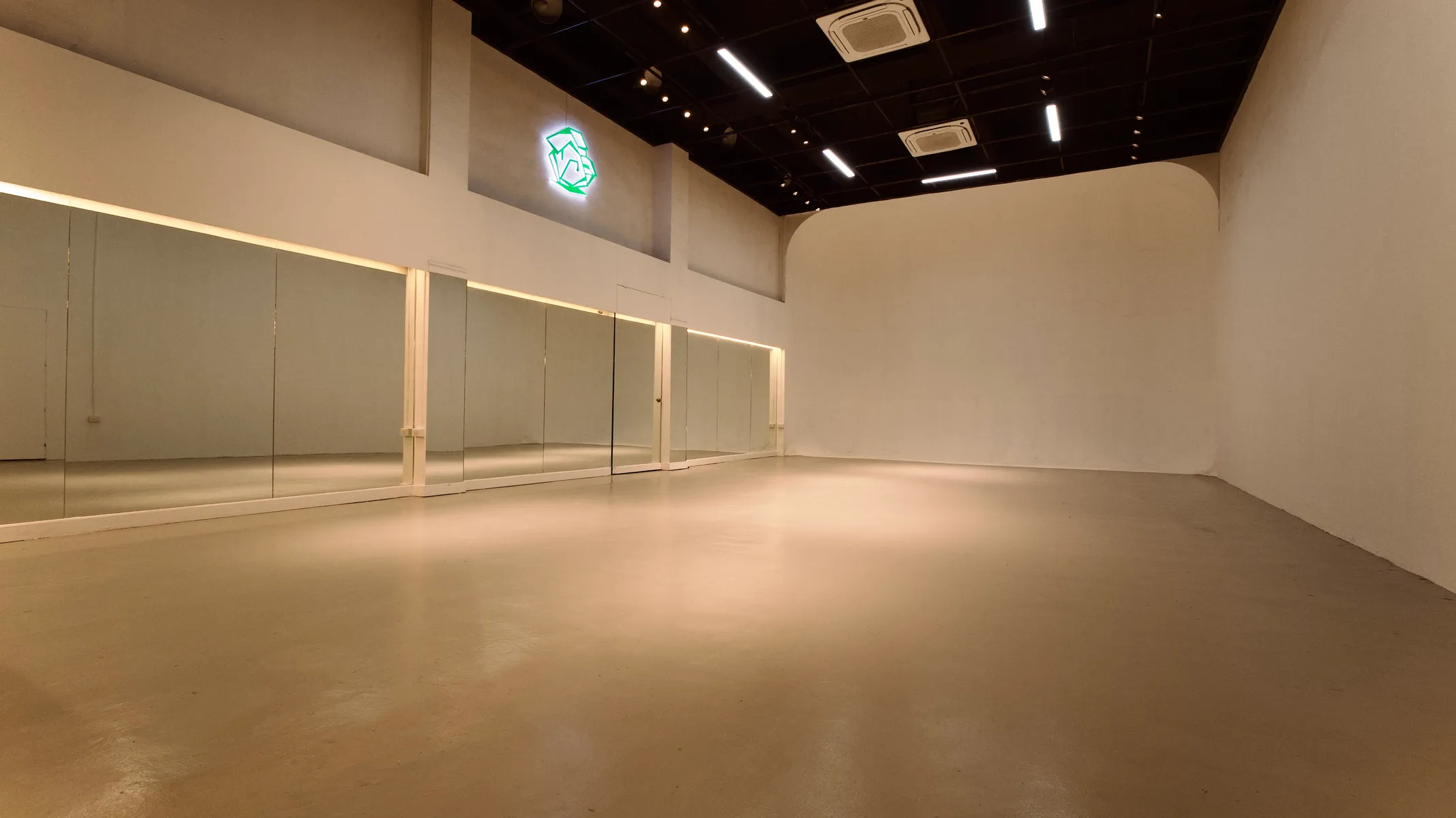 Studio Alpha