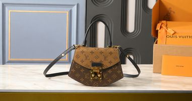 <p>Which Louis Vuitton Crossbody Bag Is Best for Travel and All-Day Wear?</p>