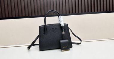 <p>Prada Shoulder Bag Care to Protect Leather,Re-Nylon,and Shape</p>