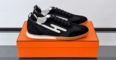 <p>Hermes Jet Sneakers: What Should You Know Before Choosing a Pair?</p>