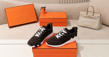 <p>Hermès Shoes Style Should You Choose for Everyday Wear,Work,and Travel?</p>