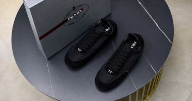 Prada America’s Cup vs Collapse Is Better for Everyday Wear?