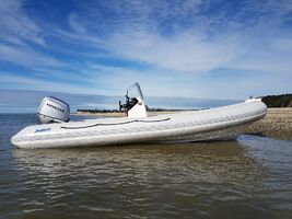 Kiwi Experts in Building, Repairing and Retubing Inflatable Boats